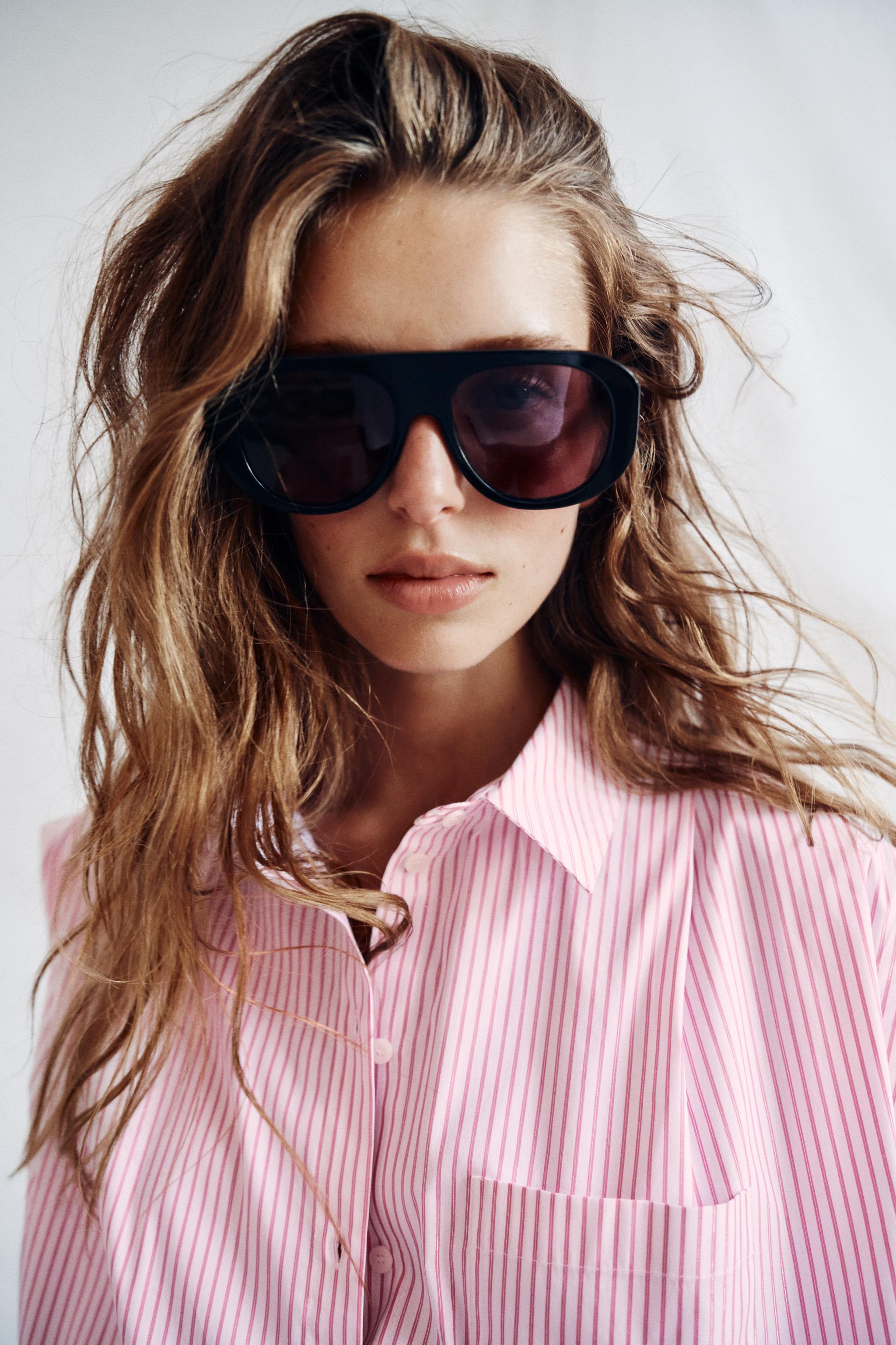 METALLIC THREAD STRIPED SHIRT